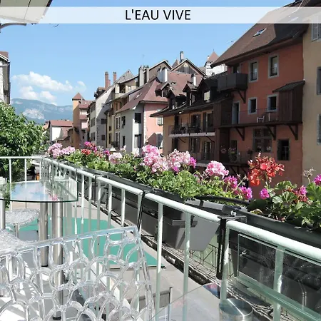 Lofts And Lakes Premium Annecy